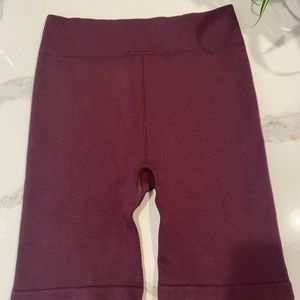 Fabletics ribbed burgundy workout shorts (Small- very stretchy)
